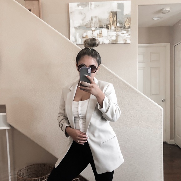 H&M Long Boyfriend Cream Rushed Sleeve Blazer
